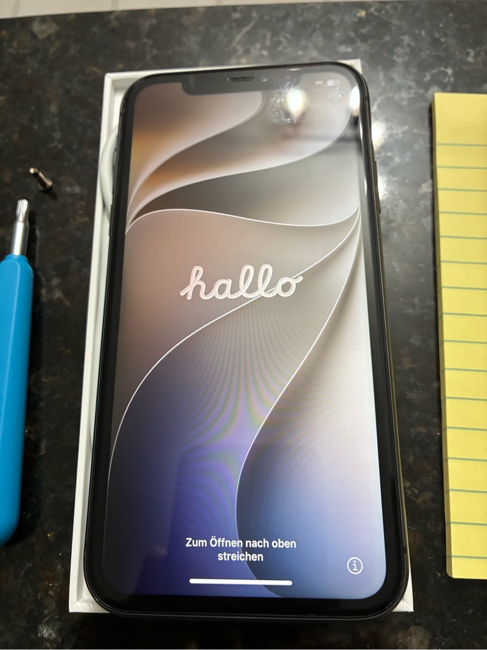 Apple iPhone 11 Works Or Use For Parts AT&T